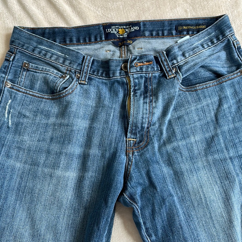 Lucky jeans 32x30 distressed (as purchased)